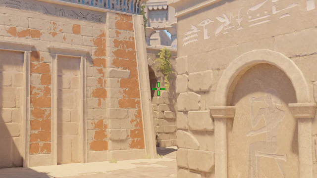 Where to aim before releasing the throw