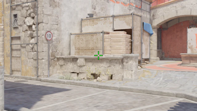 Where to aim before releasing the throw