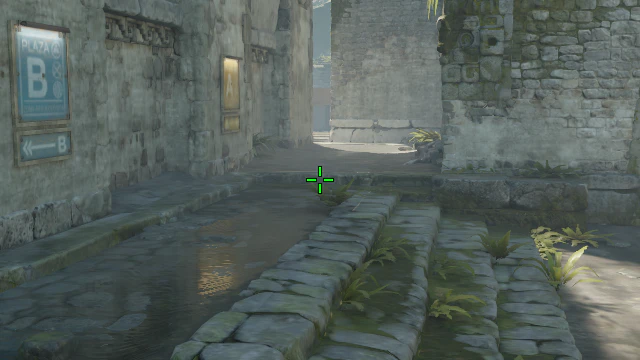 Where to aim before releasing the throw