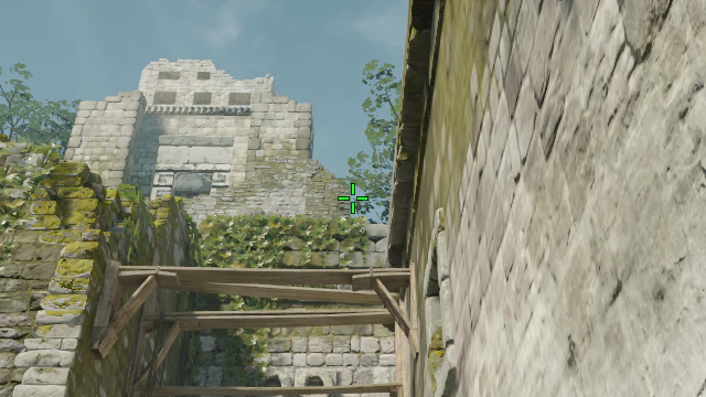 Where to aim before releasing the throw